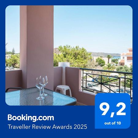 Nikos Apartments Agia Marina المظهر الخارجي الصورة