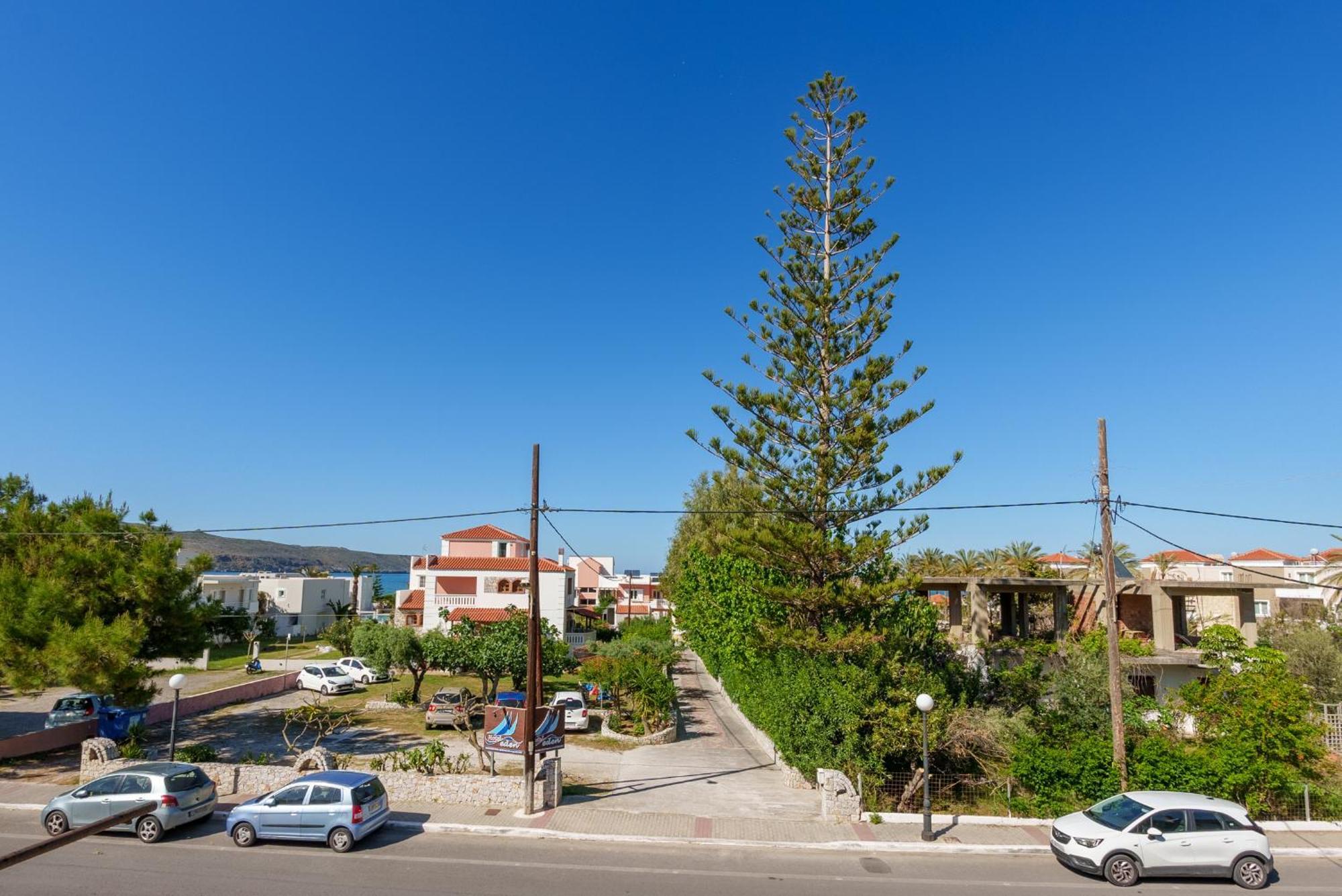 Nikos Apartments Agia Marina المظهر الخارجي الصورة