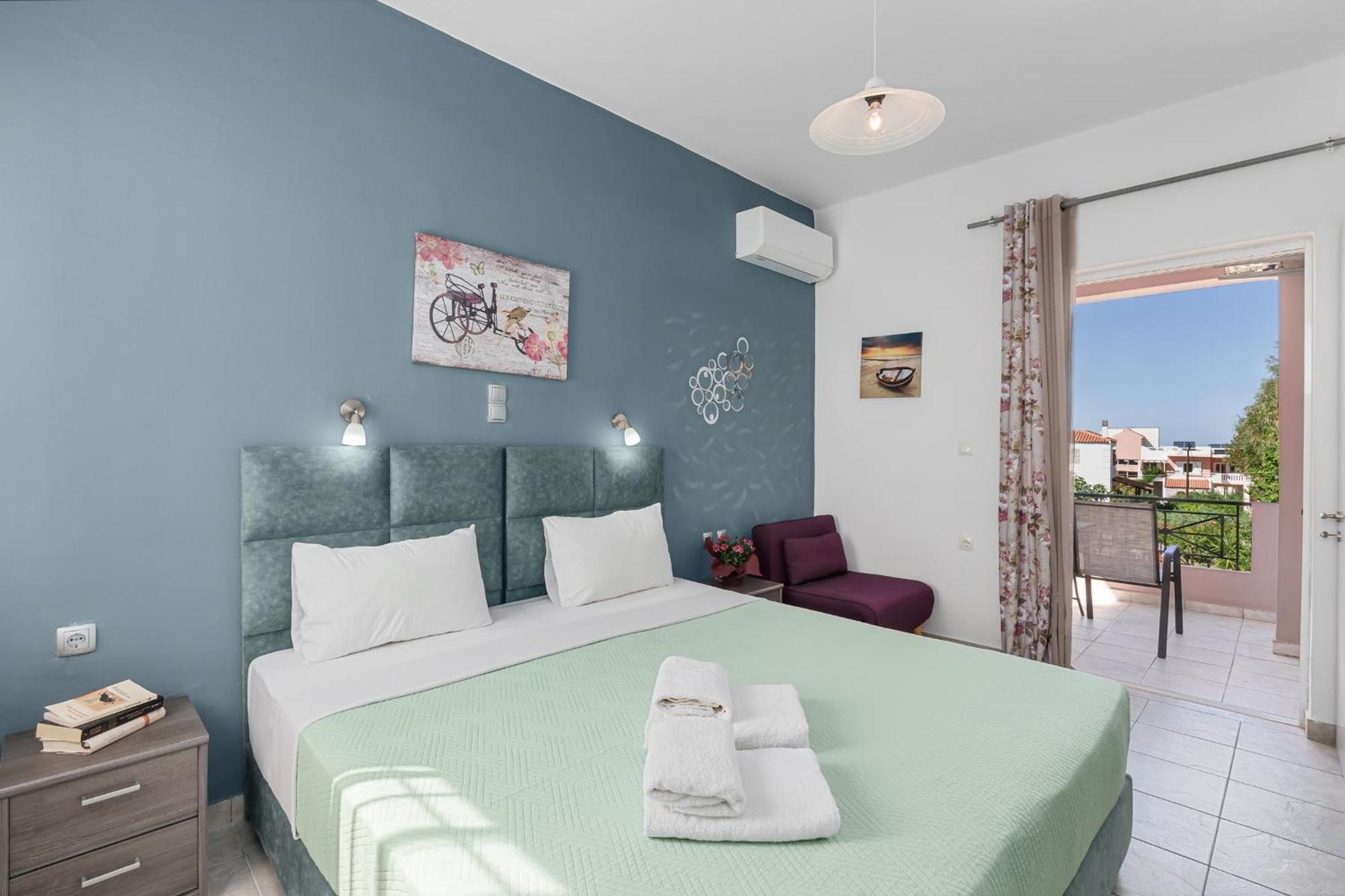 Nikos Apartments Agia Marina المظهر الخارجي الصورة